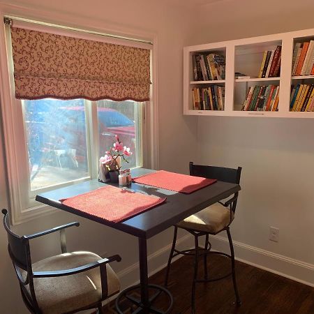 Briar Creek Rd Bnb Charlotte Exterior foto